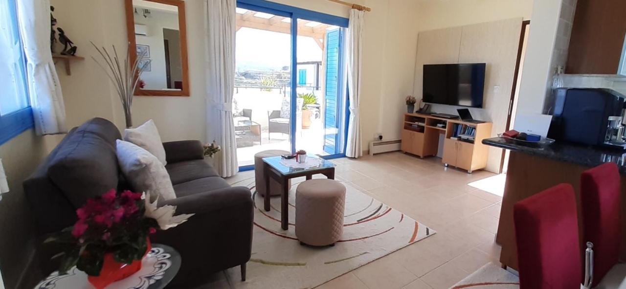 Penthouse Direkt Am Meer Polis Exterior photo